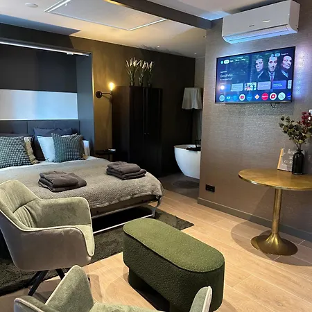 Oasis With Private Parking Appartement *