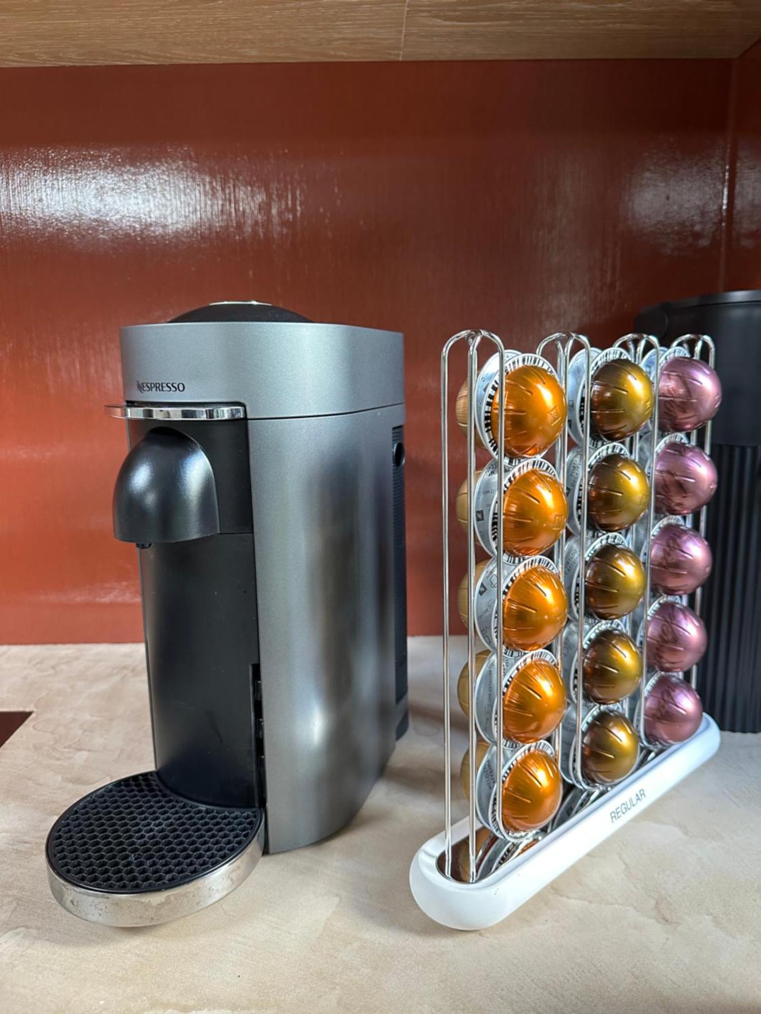 Oasis With Private Parking Apartment Den Haag