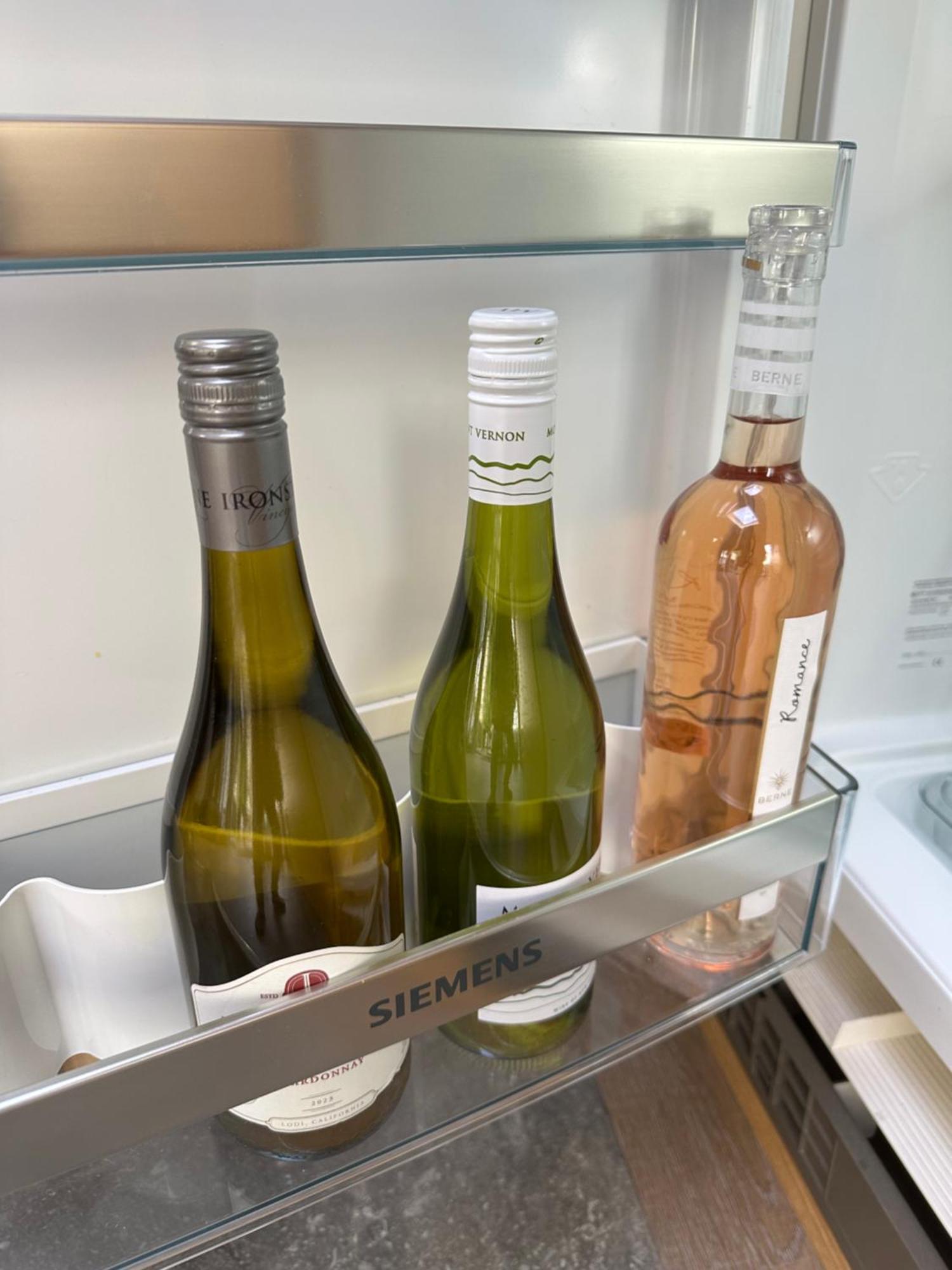 Oasis With Private Parking Den Haag